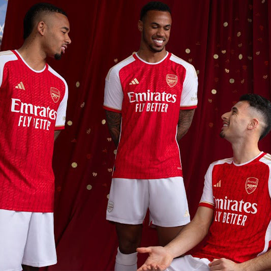 🔴⚪️ Camiseta oficial del Arsenal para la temporada 2023-2024
