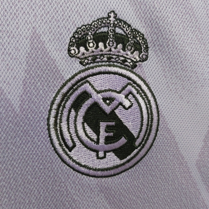 Real Madrid 2022-2023 Auswärtstrikot 
