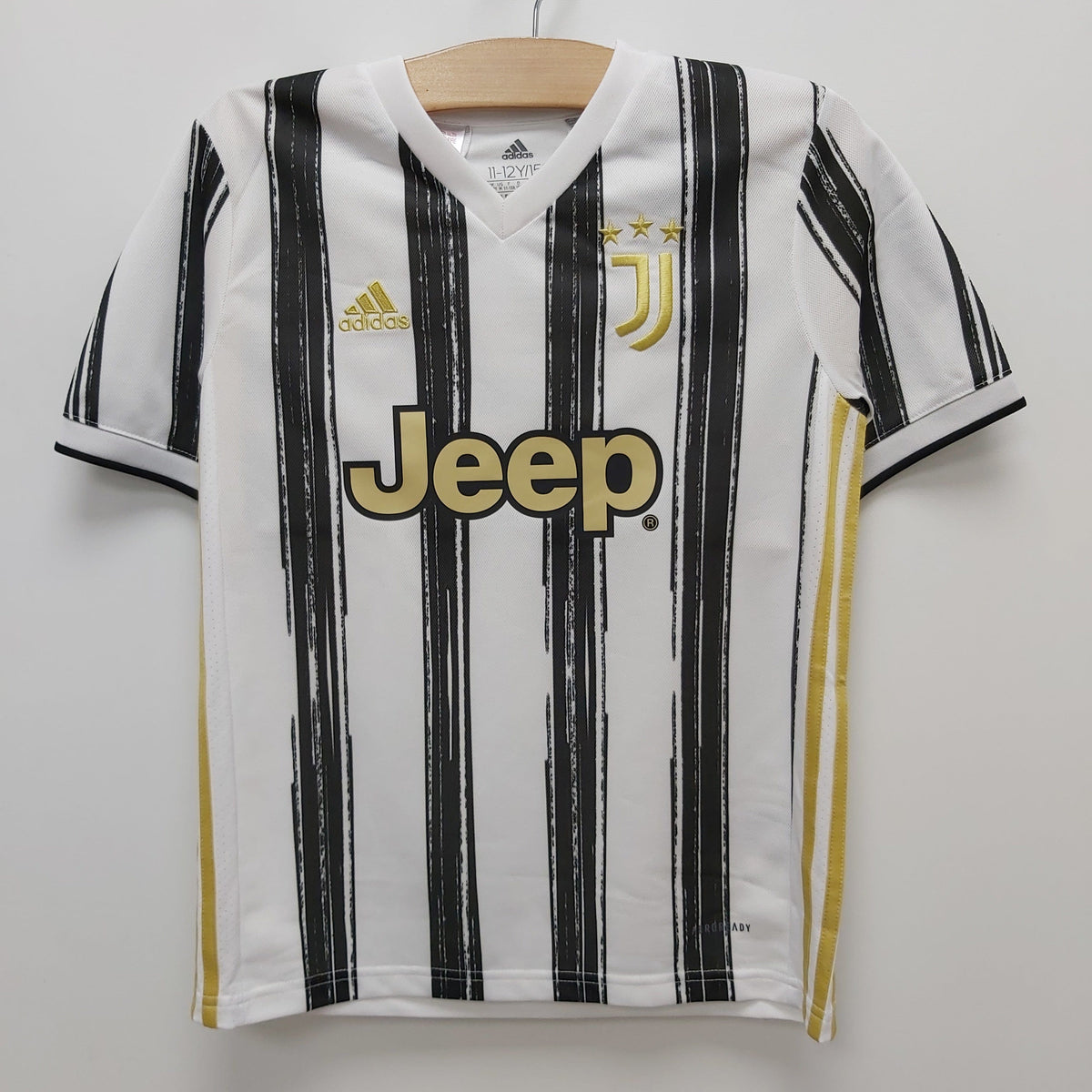 Nueva equipacion juventus online 2020